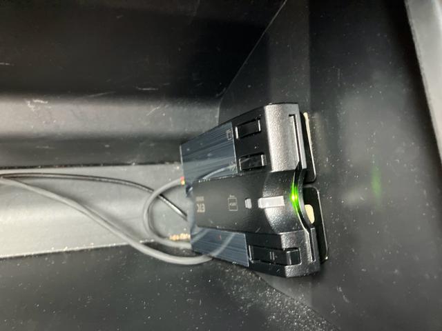 タント カスタムＸ　ナビテレビ　ＥＴＣ　スマートキー　プッシュスタート　セキュリティー　アイドリングストップ　片側パワースライドドア　ベンチシート（25枚目）