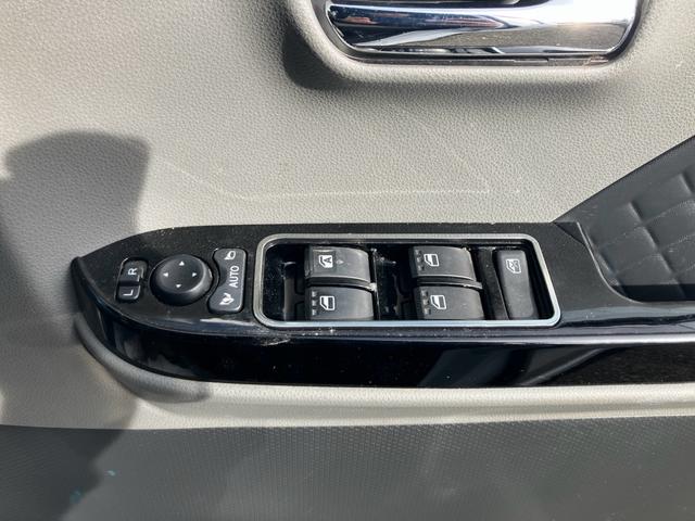 タント カスタムＲＳセレクション　ナビテレビ　バックカメラ　ＥＴＣ　ドライブレコーダー　スマートキー　プッシュスタート　セキュリティー　アイドリングストップ　ベンチシート　両側パワースライドドア　ＬＥＤライト（37枚目）