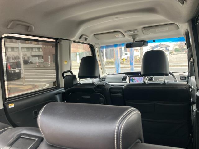 タント カスタムＲＳ　トップエディションＳＡＩＩＩ　ナビテレビ　バックカメラ　ドライブレコーダー　両側パワースライドドア　ベンチシート　アイドリングストップ　スマートキー　プッシュスタート　セキュリティー（8枚目）