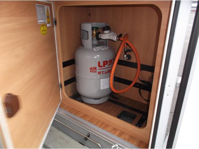 デュカト デスレフグローバス　フルコン（12枚目）