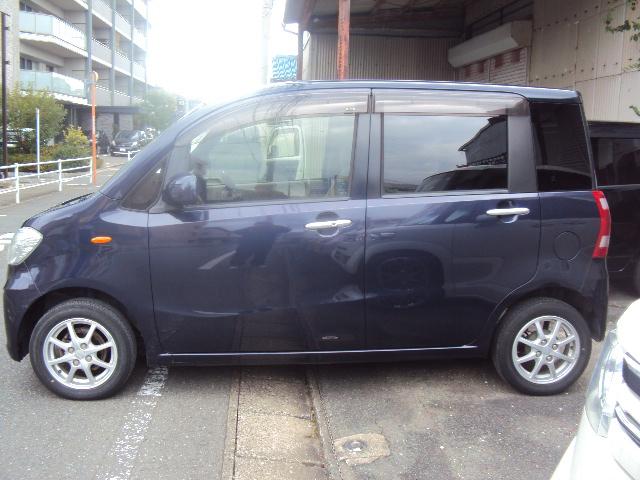 タントエグゼ Ｘ　ＡＡＣ　ＣＡＴ　キーレス　ナビ　ＴＶ　バックカメラ装備　純正アルミ（4枚目）