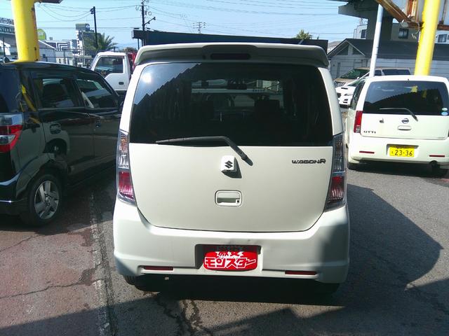 ワゴンＲスティングレー リミテッド（3枚目）