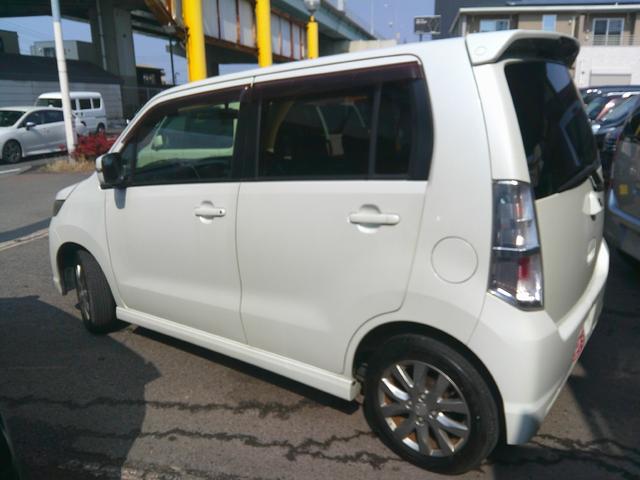 ワゴンＲスティングレー リミテッド（4枚目）