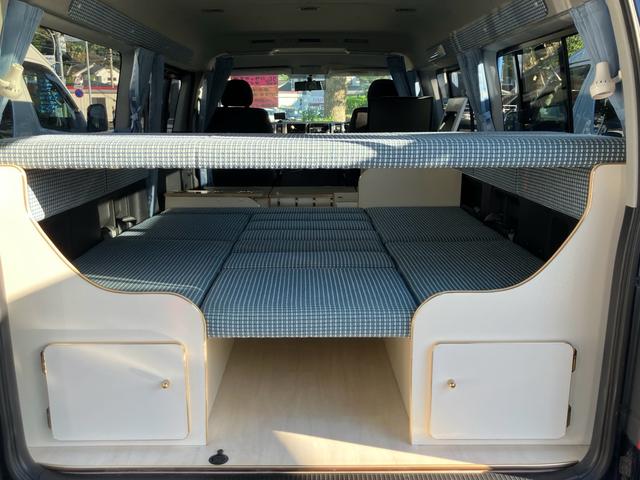 ハイエースワゴン ＧＬ　リラックスワゴンタイプＩ　車中泊仕様　キャンピング　サブバッテリー　走行充電　フル断熱　シンク　冷蔵庫　インバーター　ＥＴＣ（8枚目）