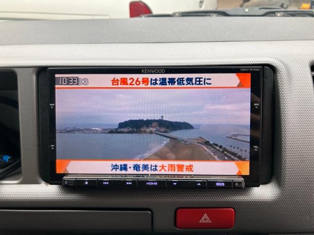 ハイエースワゴン ＧＬ　ロング　ミドルルーフ　キャンピング　ナビテレビ　バックカメラ　後席フリップダウンモニター　ＥＴＣ　キーレス　片側パワースライドドア　社外アルミホイール　サブバッテリー　ベッド　テーブル（19枚目）