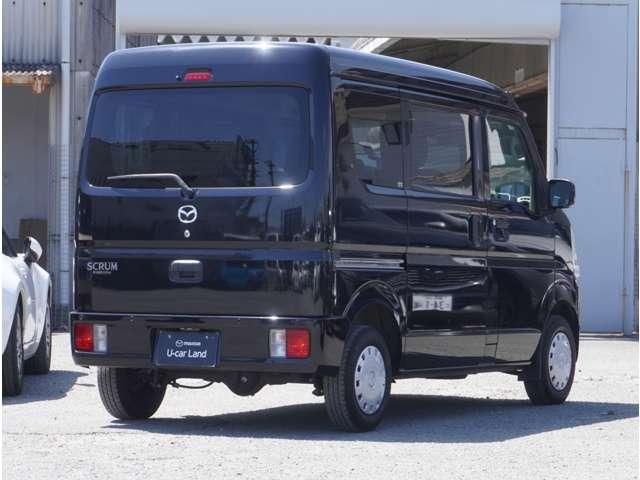 スクラム ＢＵＳＴＥＲ　ＣＤオーディオ付　集中ドアロック　誤発進抑制機能　４ＷＤ車　全席パワーウインドウ　横滑り防止　マニュアルエアコン　キーレスキー　パワーステアリング　ＡＢＳ　Ｗエアバッグ　ＥＴＣ　運転席エアバッグ（15枚目）