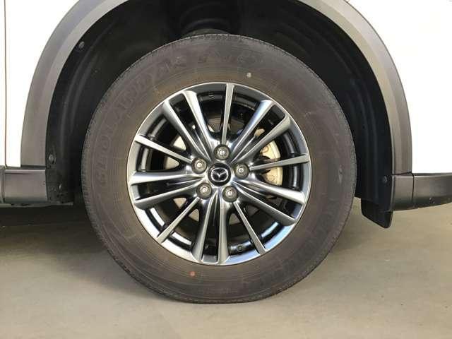 ＣＸ－５ ２．０　２０Ｓ　スマート　エディション　ナビＳＤなし　ＥＴＣ　全方位モニター　ブレーキサポート　オートＬＥＤ　ＵＳＢポート　ＢＴ　サイドエアバック　横滑り防止装置　アイドリング　盗難防止装置　アドバンストキー　バックモニター　アルミホイール（15枚目）