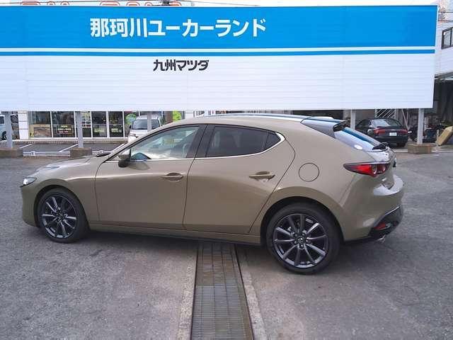 ＭＡＺＤＡ３ファストバック １．８　ＸＤ　ツーリング　ディーゼルターボ　試乗車アップ　ナビ　ＥＴＣ　全方位モニター　アダプティブクルーズコントロール　電動シート　Ｂｌｕｅｔｏｏｔｈ　オートマチックハイビーム　シートヒーター　衝突被害軽減システム　バックカメラ（8枚目）