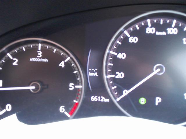 ＭＡＺＤＡ３ファストバック １．８　ＸＤ　ツーリング　ディーゼルターボ　試乗車アップ　ナビ　ＥＴＣ　全方位モニター　アダプティブクルーズコントロール　電動シート　Ｂｌｕｅｔｏｏｔｈ　オートマチックハイビーム　シートヒーター　衝突被害軽減システム　バックカメラ（16枚目）