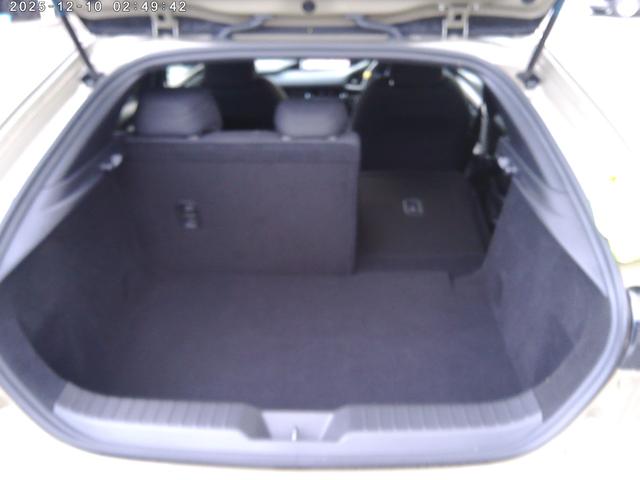 ＭＡＺＤＡ３ファストバック １．８　ＸＤ　ツーリング　ディーゼルターボ　試乗車アップ　ナビ　ＥＴＣ　全方位モニター　アダプティブクルーズコントロール　電動シート　Ｂｌｕｅｔｏｏｔｈ　オートマチックハイビーム　シートヒーター　衝突被害軽減システム　バックカメラ（29枚目）