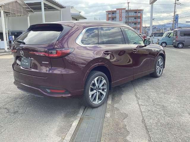 ＣＸ－８０ ３．３　ＸＤハイブリッド　プレミアム　モダン　ディーゼルター　試乗車アップ　大型サンルーフ　衝突被害軽減ブレーキ　オートマチックハイビーム　アダプティブクルーズコントロール　３列シート　バックカメラ　電動シート　シートヒーター　４ＷＤ　サンルーフ（6枚目）