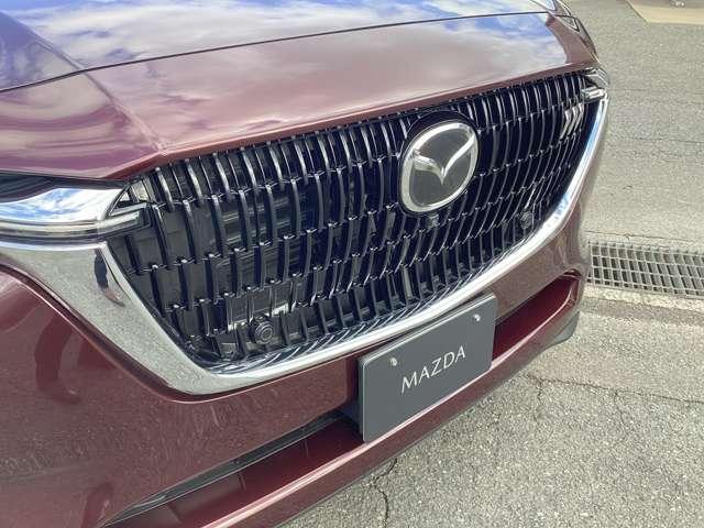 ＣＸ－８０ ３．３　ＸＤハイブリッド　プレミアム　モダン　ディーゼルター　試乗車アップ　大型サンルーフ　衝突被害軽減ブレーキ　オートマチックハイビーム　アダプティブクルーズコントロール　３列シート　バックカメラ　電動シート　シートヒーター　４ＷＤ　サンルーフ（8枚目）