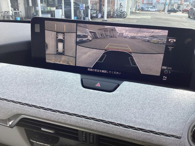 ＣＸ－８０ ３．３　ＸＤハイブリッド　プレミアム　モダン　ディーゼルター　試乗車アップ　大型サンルーフ　衝突被害軽減ブレーキ　オートマチックハイビーム　アダプティブクルーズコントロール　３列シート　バックカメラ　電動シート　シートヒーター　４ＷＤ　サンルーフ（17枚目）