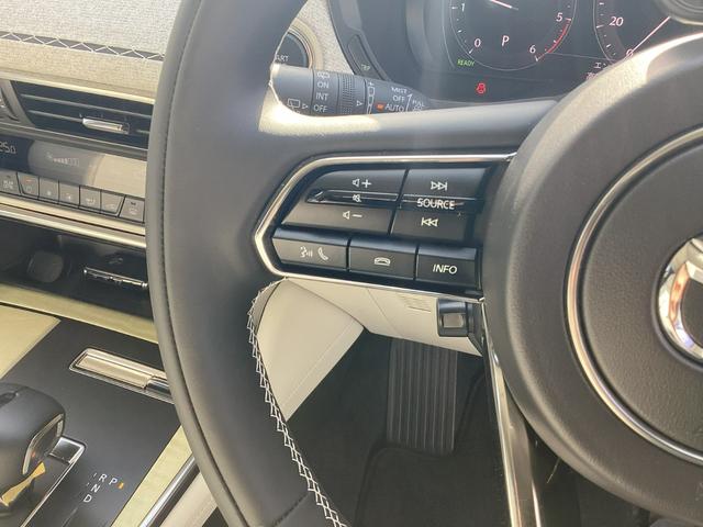 ＣＸ－８０ ３．３　ＸＤハイブリッド　プレミアム　モダン　ディーゼルター　試乗車アップ　大型サンルーフ　衝突被害軽減ブレーキ　オートマチックハイビーム　アダプティブクルーズコントロール　３列シート　バックカメラ　電動シート　シートヒーター　４ＷＤ　サンルーフ（21枚目）