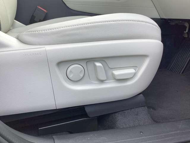 ＣＸ－８０ ３．３　ＸＤハイブリッド　プレミアム　モダン　ディーゼルター　試乗車アップ　大型サンルーフ　衝突被害軽減ブレーキ　オートマチックハイビーム　アダプティブクルーズコントロール　３列シート　バックカメラ　電動シート　シートヒーター　４ＷＤ　サンルーフ（35枚目）