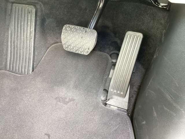 ＣＸ－８０ ３．３　ＸＤハイブリッド　プレミアム　モダン　ディーゼルター　試乗車アップ　大型サンルーフ　衝突被害軽減ブレーキ　オートマチックハイビーム　アダプティブクルーズコントロール　３列シート　バックカメラ　電動シート　シートヒーター　４ＷＤ　サンルーフ（37枚目）