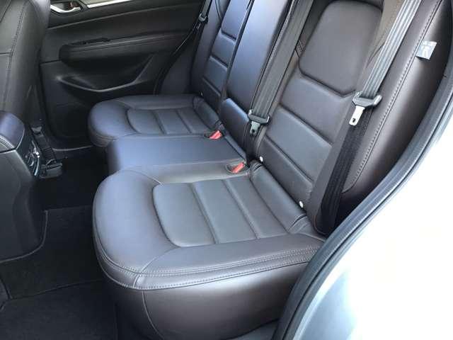 CX-5 2.2 XD エクスクルーシブ モード ディーゼルターボ BOSEサウンド ナビ ETC アドバンスドキー 衝突軽減ブレーキシステム コーナーセンサ Bluetoothオーディオ レーダークルコン AHB キーレス パワーシート エアコン 盗難防止装置(18枚目)