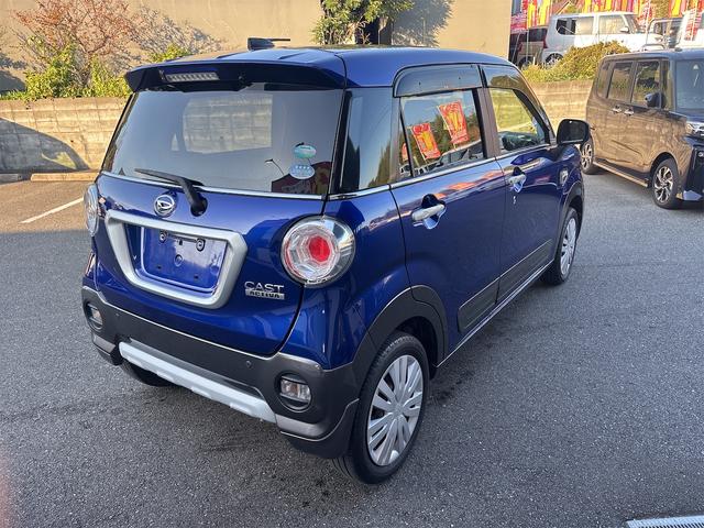 キャスト アクティバＸ　リミテッド　ＳＡＩＩＩ　ＳＤナビ・ワンセグＴＶ・Ｂｌｕｅｔｏｏｔｈ付　バックカメラ付き　衝突軽減ブレーキ　前席シートヒーター　キーフリー　プッシュボタンスタート・スマートキー　ワンオーナー　オートハイビーム　禁煙（8枚目）