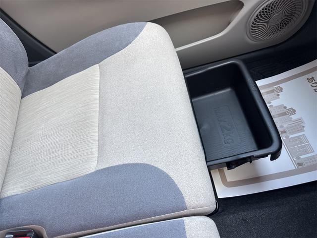 キャスト スタイルG SAIII LEDヘッドライト・SDナビ・ワンセグTV・Bluetooth付 バックカメラ付き 純正アルミ・プッシュボタンスタート・ワンオーナー オートハイビーム 禁煙 デザインフィルムトップ(クリスタル調)(31枚目)