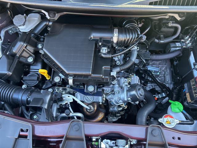 ソリオ ハイブリッドＭＺ　【届出済未使用車・革調シートカバー】ＳＤナビＴＶ全方位カメラ【ドライブレコーダー前後】クルーズコントロール　ＥＴＣブルートゥース　ＣＤ・ＤＶＤシートヒーター【フルカバーラゲッジマット】ＬＥＤライト（32枚目）