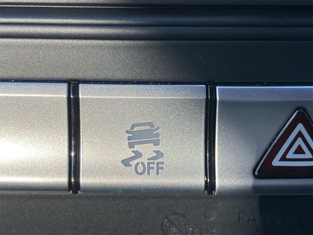 GLAクラス GLA45 4マチック AMGスタイリングPKG レーダーセーフティPKG パノラマサンルーフ 純正ナビ地デジTV バックカメラ ETC キーレスゴー LEDヘッドライト AMG19インチAW(24枚目)