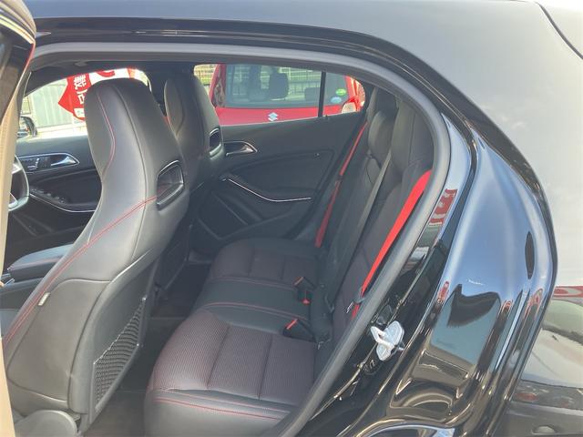 GLAクラス GLA45 4マチック AMGスタイリングPKG レーダーセーフティPKG パノラマサンルーフ 純正ナビ地デジTV バックカメラ ETC キーレスゴー LEDヘッドライト AMG19インチAW(41枚目)