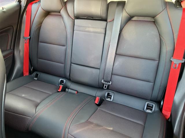 GLAクラス GLA45 4マチック AMGスタイリングPKG レーダーセーフティPKG パノラマサンルーフ 純正ナビ地デジTV バックカメラ ETC キーレスゴー LEDヘッドライト AMG19インチAW(42枚目)