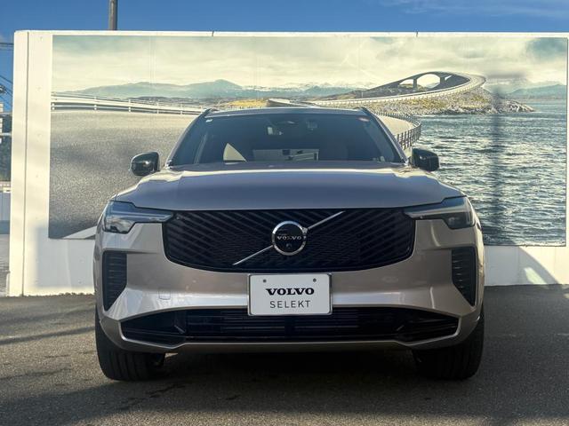 XC90 Ultra T8 AWD plug-in hybrid(4枚目)