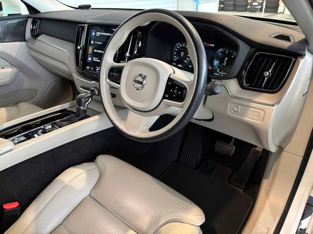 ＸＣ６０ Ｄ４　ＡＷＤ　Ｉｎｓｃｒｉｐｔｉｏｎ（19枚目）