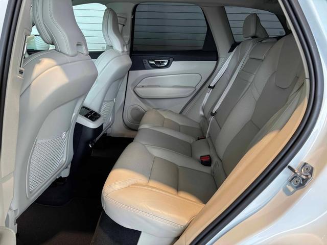 ＸＣ６０ Ｄ４　ＡＷＤ　Ｉｎｓｃｒｉｐｔｉｏｎ（36枚目）