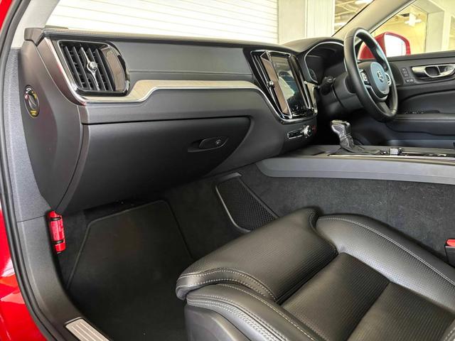 V60 T5 Inscription(32枚目)