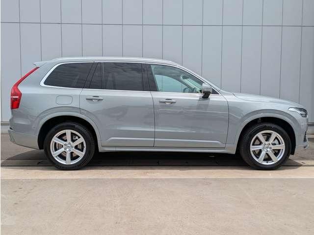 ＸＣ９０ プラス　Ｂ５　ＡＷＤ　４ＷＤ　認定中古車・パノラマガラスサンルーフ・弊社試乗車・禁煙車（17枚目）