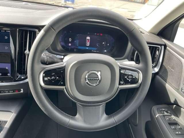 Ｓ６０ アルティメット　Ｂ４　認定中古車・黒本革・ｈａｒｍａｎ＆ｋａｒｄｏｎプレミアムサウンドシステム・Ｇｏｏｇｌｅ搭載・３６０°ビューカメラ・Ｆ／Ｒシートヒーター・ステアリングホイールヒーター・Ｏｒｒｅｆｏｒｓ社製クリスタルシフ（11枚目）