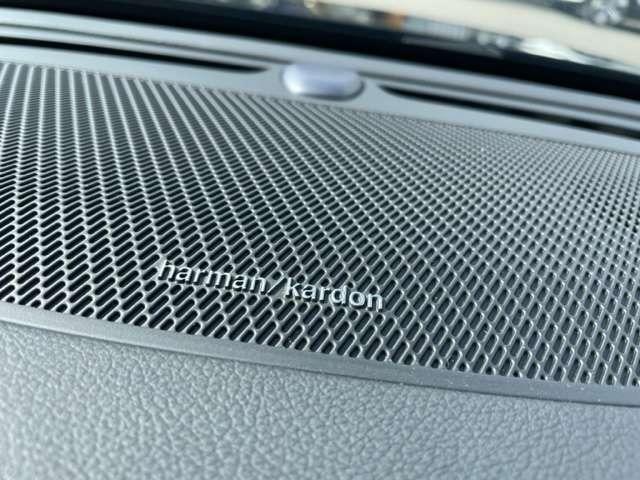 Ｓ６０ アルティメット　Ｂ４　認定中古車・黒本革・ｈａｒｍａｎ＆ｋａｒｄｏｎプレミアムサウンドシステム・Ｇｏｏｇｌｅ搭載・３６０°ビューカメラ・Ｆ／Ｒシートヒーター・ステアリングホイールヒーター・Ｏｒｒｅｆｏｒｓ社製クリスタルシフ（14枚目）