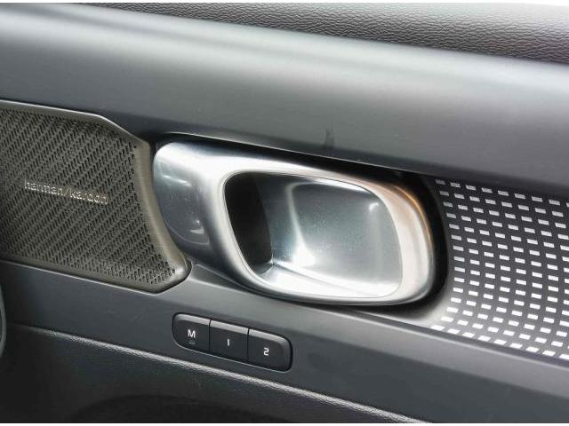 ＸＣ４０ アルティメット　Ｂ４　ＡＷＤ　ダーク　エディション　４ＷＤ　認定中古車・ワンオーナー・弊社下取車・パワーテールゲート・前後シートヒーター・ステアリングヒーター・フロントパワーシート（19枚目）