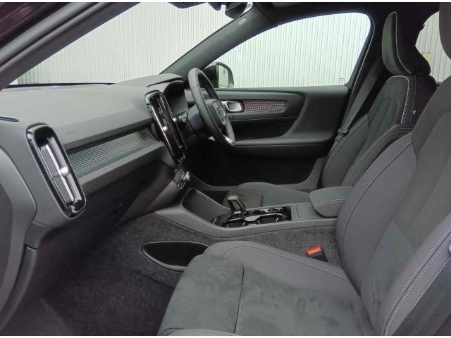 ＸＣ４０ アルティメット　Ｂ４　ＡＷＤ　ダーク　エディション　４ＷＤ　認定中古車・ワンオーナー・弊社下取車・パワーテールゲート・前後シートヒーター・ステアリングヒーター・フロントパワーシート（21枚目）