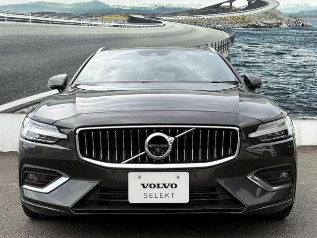 V60 T5 インスクリプション 認定中古車・ワンオーナー・禁煙車・弊社下取車・B&Wプレミアムサウンドシステム・茶革・シートヒーター&クーラー(7枚目)