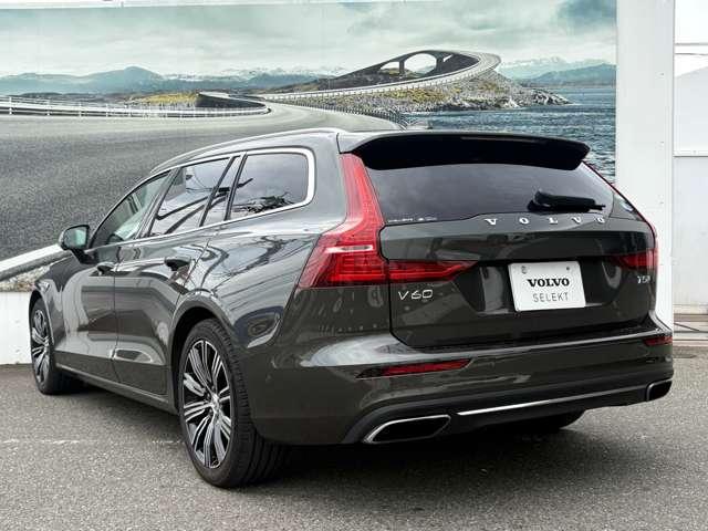 V60 T5 インスクリプション 認定中古車・ワンオーナー・禁煙車・弊社下取車・B&Wプレミアムサウンドシステム・茶革・シートヒーター&クーラー(10枚目)