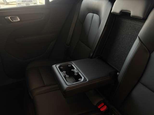 ＸＣ４０ アルティメット　Ｂ４　ＡＷＤ　４ＷＤ　サンルーフ　３６０度カメラ　グーグル搭載搭載車　Ｈａｒｍａｎ　ｋａｒｄｏｎスピーカー　シートヒーター　ハンドルヒーター　リアシートヒーター（33枚目）