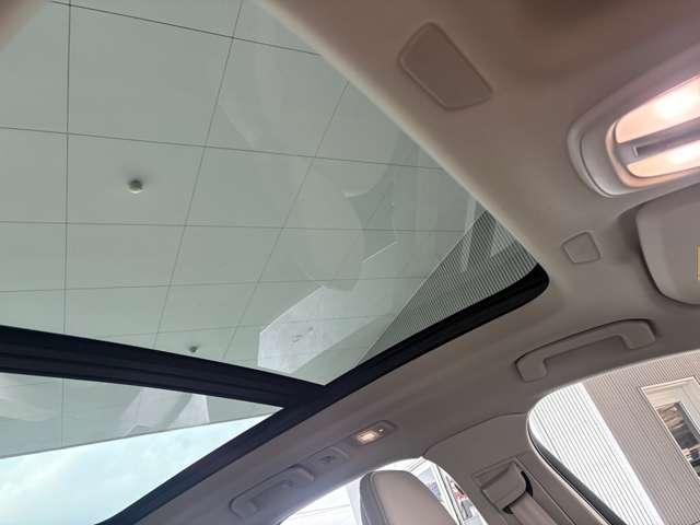 ＸＣ６０ アルティメット　Ｂ５　ＡＷＤ　４ＷＤ　サンルーフ　グーグル搭載車　３６０度カメラ　Ｈａｒｍａｎ　ｋａｒｄｏｎスピーカー　シートヒーター　ハンドルヒーター　シートクーラー　リアシートヒーター（25枚目）