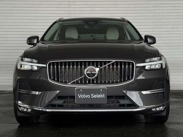 ＸＣ６０ アルティメット　Ｂ５　ＡＷＤ　４ＷＤ　３６０度カメラ　サンルーフ　ドライブレコーダー　グーグル搭載車両　Ｂ＆Ｗスピーカー　エアサスペンション装着車　　シートクーラー（6枚目）