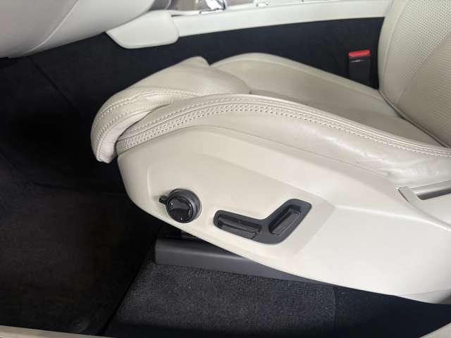 ＸＣ６０ アルティメット　Ｂ５　ＡＷＤ　４ＷＤ　３６０度カメラ　サンルーフ　ドライブレコーダー　グーグル搭載車両　Ｂ＆Ｗスピーカー　エアサスペンション装着車　　シートクーラー（36枚目）