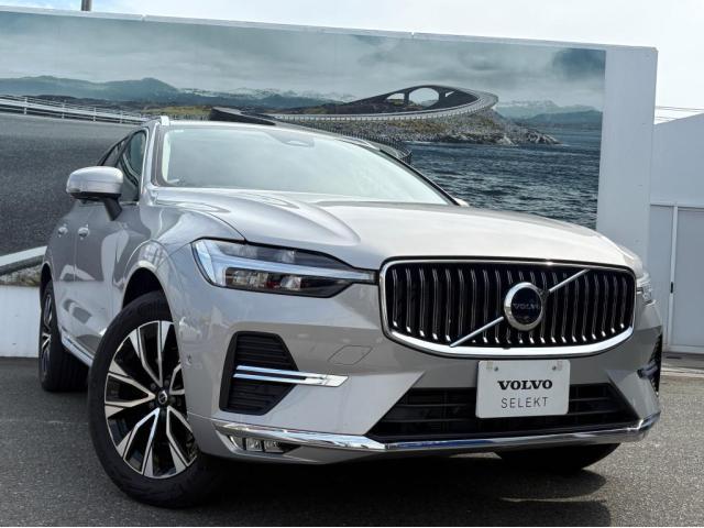 ＸＣ６０ ウルトラ　Ｂ５　ＡＷＤ　４ＷＤ　３６０度カメラ　サンルーフ　ドライブレコーダー　グーグル搭載車両　　シートクーラー（8枚目）