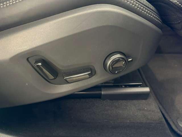 ＸＣ６０ ウルトラ　Ｂ５　ＡＷＤ　４ＷＤ　３６０度カメラ　サンルーフ　ドライブレコーダー　グーグル搭載車両　　シートクーラー（28枚目）