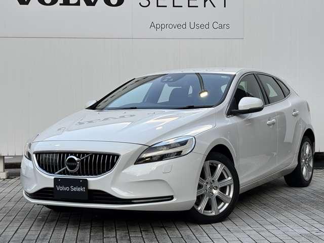 Ｖ４０ Ｔ３　インスクリプション　認定中古車・禁煙車・ブラックレザー・ｈａｒｍａｎ／ｋａｒｄｏｎ・シートヒーター・バックカメラ・純正ＨＤＤナビ・ＴＶ・Ｂｌｕｅｔｏｏｔｈ・パワーシート・シートメモリー（9枚目）