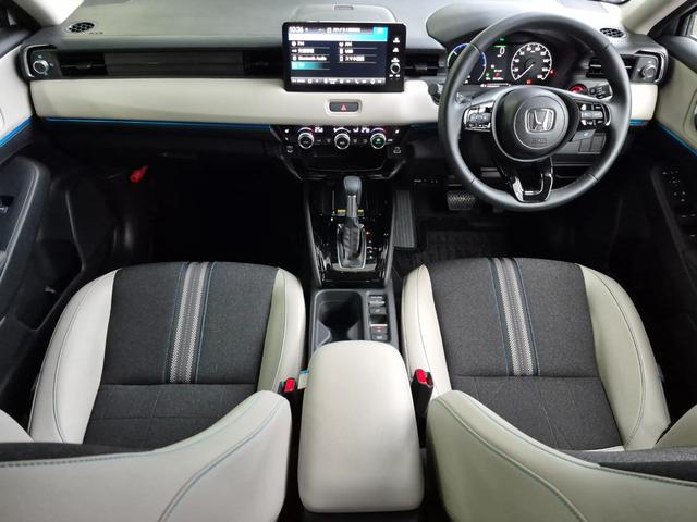 ヴェゼル e:HEVZ・PLaYパッケージ 当社デモカー使用/メーカー純正メモリナビ(フルセグ/Bluetooth/USB)/バックカメラ/LEDヘッドライト/パワーバックドア/コーナーセンサー/置くだけ充電/ビルトインETC/ホンダセンシング(6枚目)