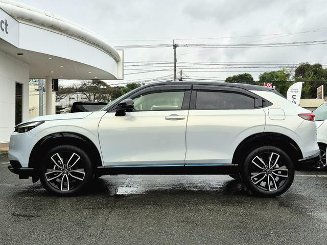 ヴェゼル e:HEVZ・PLaYパッケージ 当社デモカー使用/メーカー純正メモリナビ(フルセグ/Bluetooth/USB)/バックカメラ/LEDヘッドライト/パワーバックドア/コーナーセンサー/置くだけ充電/ビルトインETC/ホンダセンシング(32枚目)