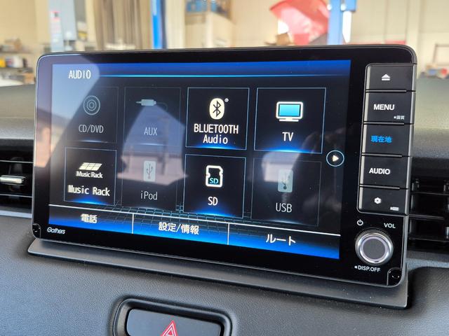 ヴェゼル e:HEVZ 当社代車使用/純正メモリナビ(フルセグ/CD/DVD/Bluetooth/USB)/バックカメラ/コーナーセンサー/BSM/パドルシフト/シートヒーター/パワーバックドア/ホンダセンシング(10枚目)