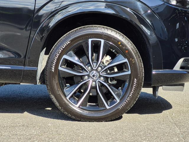 ヴェゼル e:HEVZ 当社代車使用/純正メモリナビ(フルセグ/CD/DVD/Bluetooth/USB)/バックカメラ/コーナーセンサー/BSM/パドルシフト/シートヒーター/パワーバックドア/ホンダセンシング(21枚目)