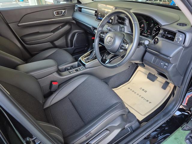 ヴェゼル e:HEVZ 当社代車使用/純正メモリナビ(フルセグ/CD/DVD/Bluetooth/USB)/バックカメラ/コーナーセンサー/BSM/パドルシフト/シートヒーター/パワーバックドア/ホンダセンシング(29枚目)